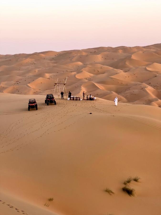 Liwa Nights ليالي ليوا Hotel Exterior photo